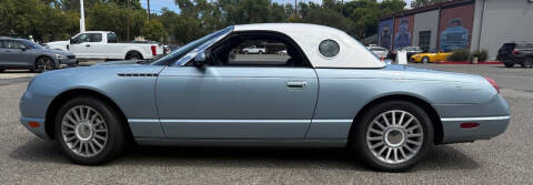 2004 Ford Thunderbird