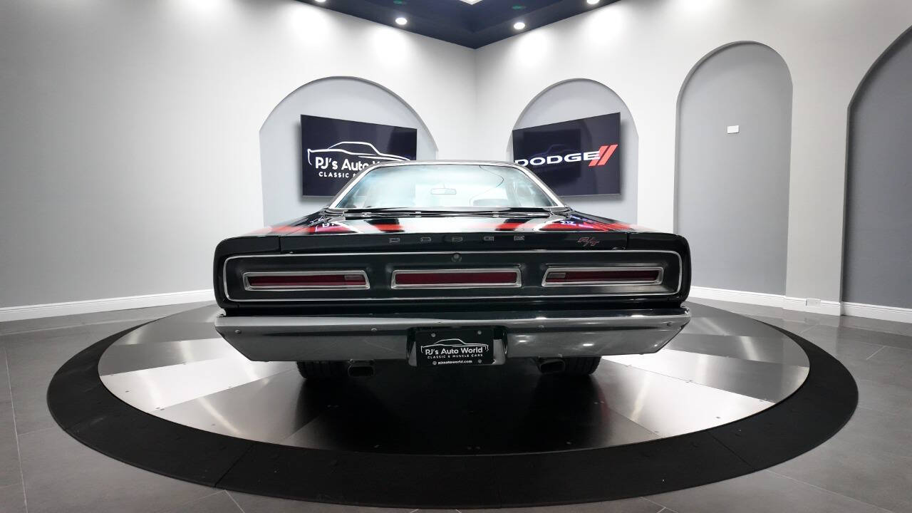 1969 Dodge Coronet 21