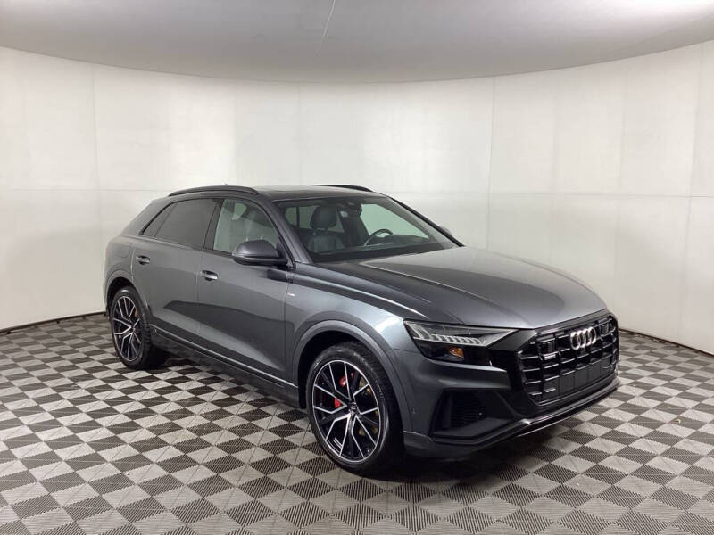 2019 Audi Q8 Prestige's photo