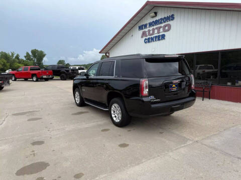 2017 GMC Yukon SLT