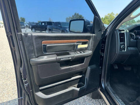 2016 RAM 1500 Laramie