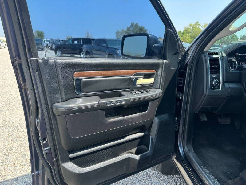 2016 RAM 1500 Laramie