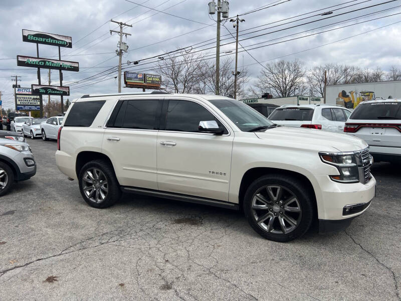 2015 Chevrolet Tahoe LTZ photo 3