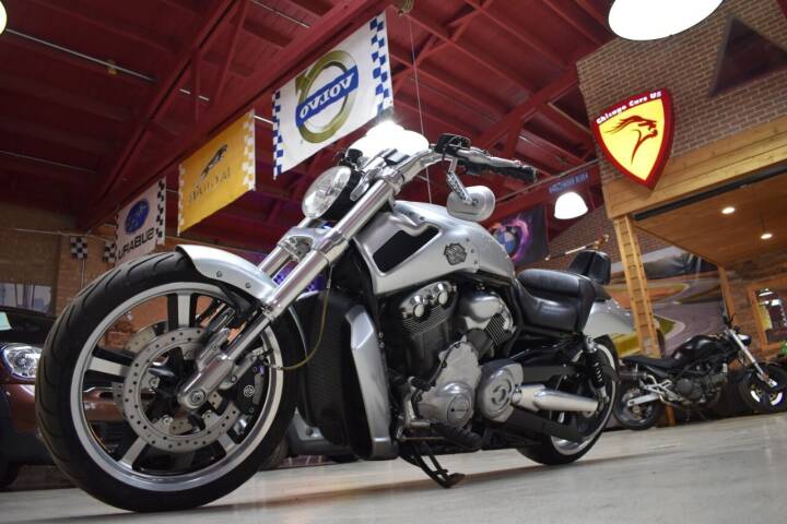 Harley-Davidson V-Rod Image