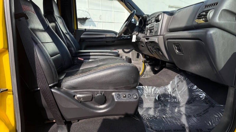 2006 Ford F-350 Super Duty Lariat