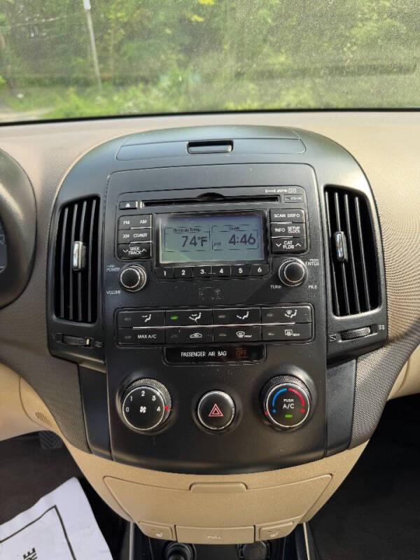 2011 Hyundai Elantra Touring SE