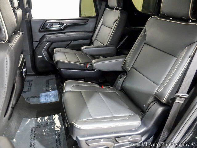 2025 GMC Yukon Elevation