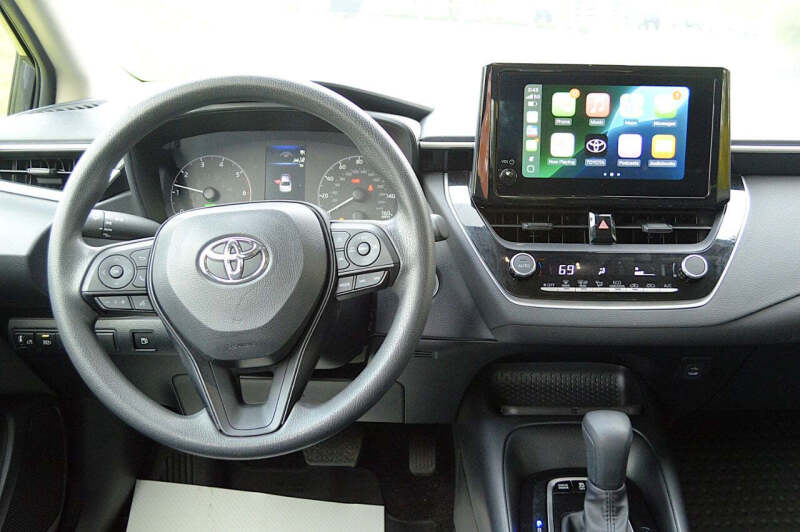 2024 Toyota Corolla Hybrid LE