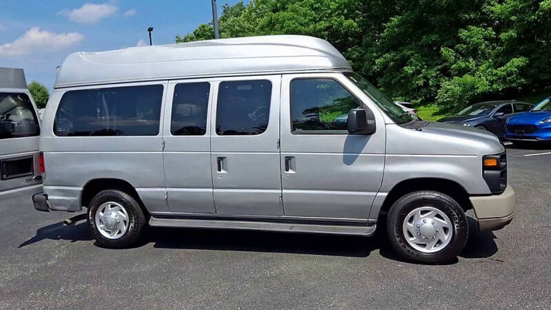 2011 Ford E-Series
