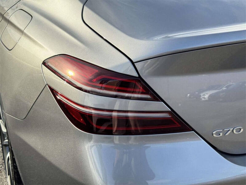 2026 Genesis G70 2.5T Standard