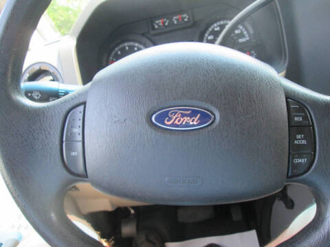 2013 Ford E-Series E-150