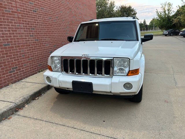 2008 Jeep Commander Sport