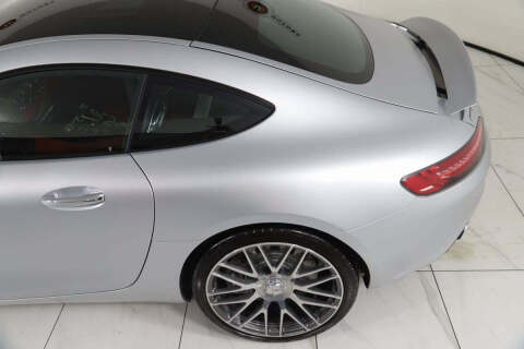 2017 Mercedes-Benz AMG GT