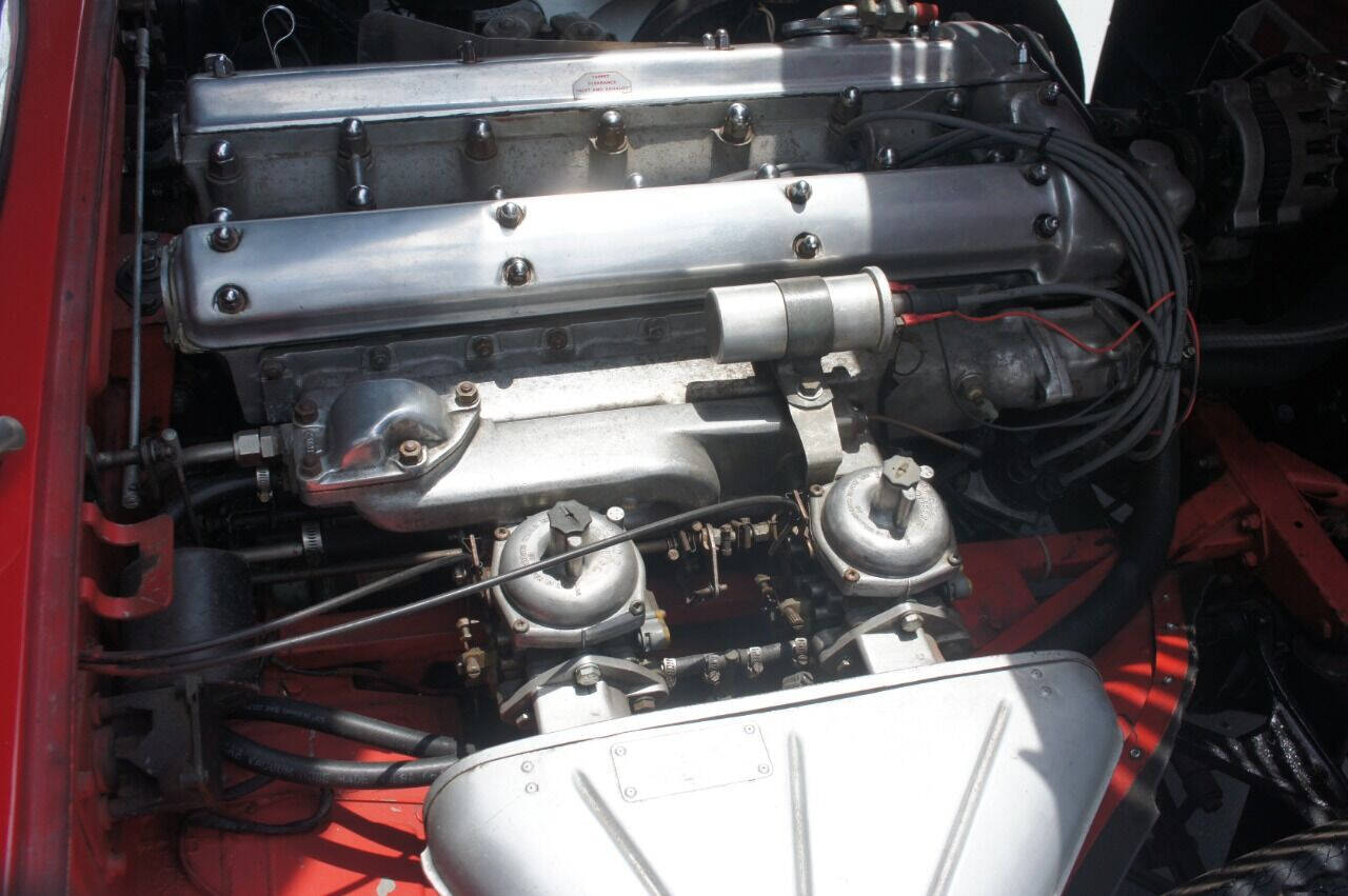 1969 Jaguar E-Type 14