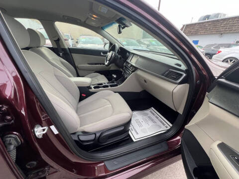 2016 Kia Optima LX Turbo