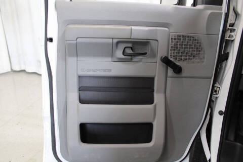 2013 Ford E-Series E-350 SD