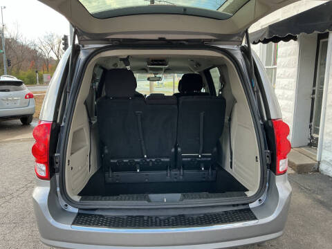 2013 Dodge Grand Caravan SE