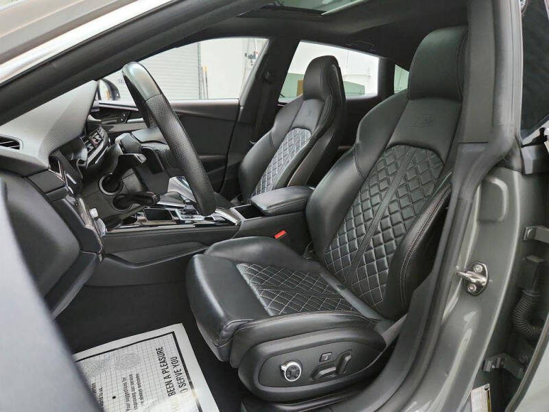 2023 Audi S5 Sportback 3.0T quattro Prestige