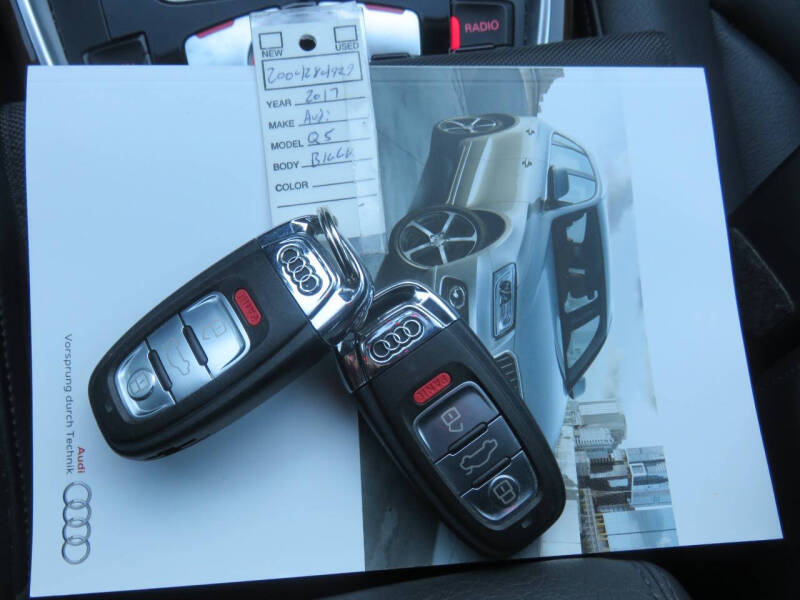2017 Audi Q5 2.0T quattro Premium Plus