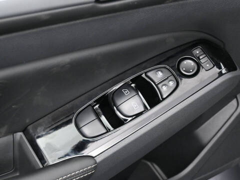 2025 Nissan Altima 2.5 SL