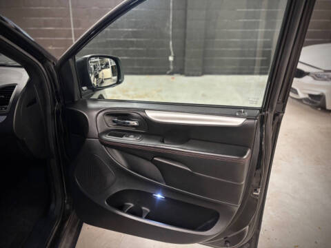 2017 Dodge Grand Caravan GT