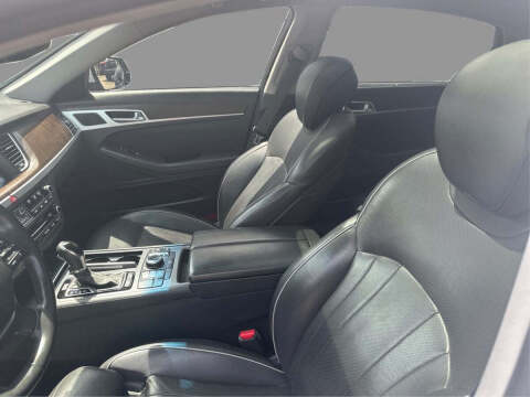 2017 Genesis G80