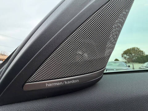 2018 BMW 5 Series 540i