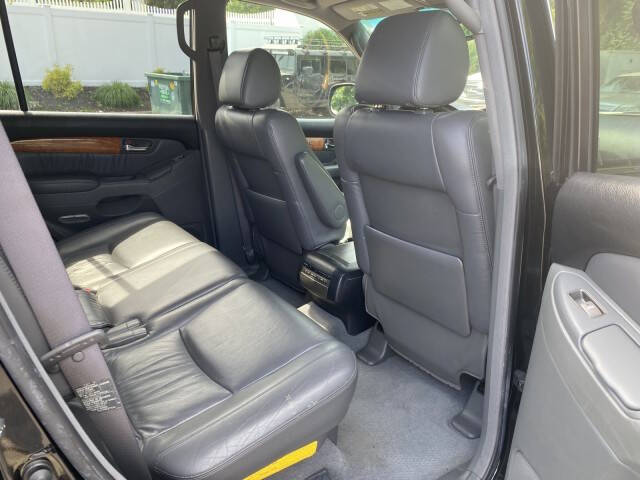 2004 Lexus GX 470