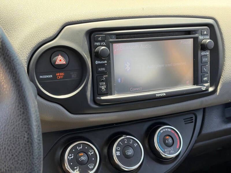 2017 Toyota Yaris