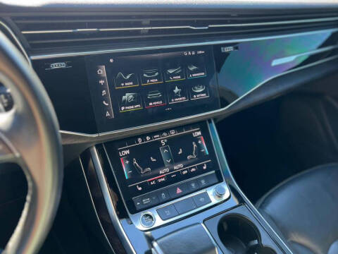 2021 Audi Q8 quattro Premium 55 TFSI