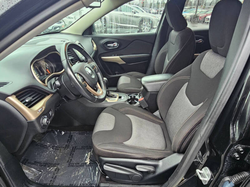 2018 Jeep Cherokee Latitude