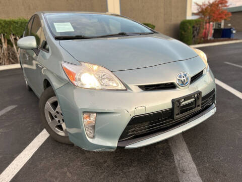 2012 Toyota Prius Three