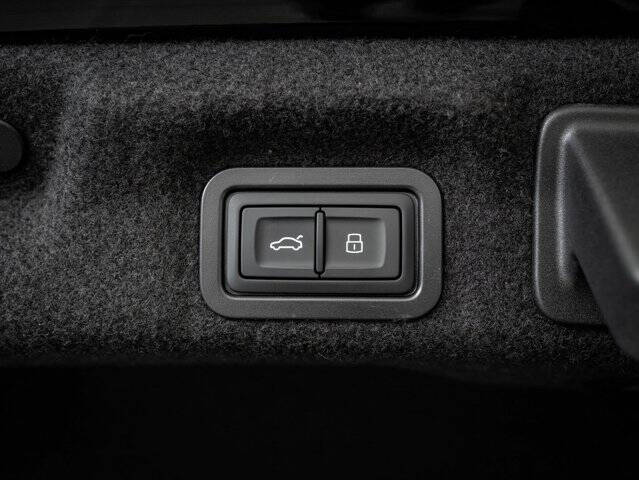 2026 Audi A6 quattro Prestige 55 TFSI