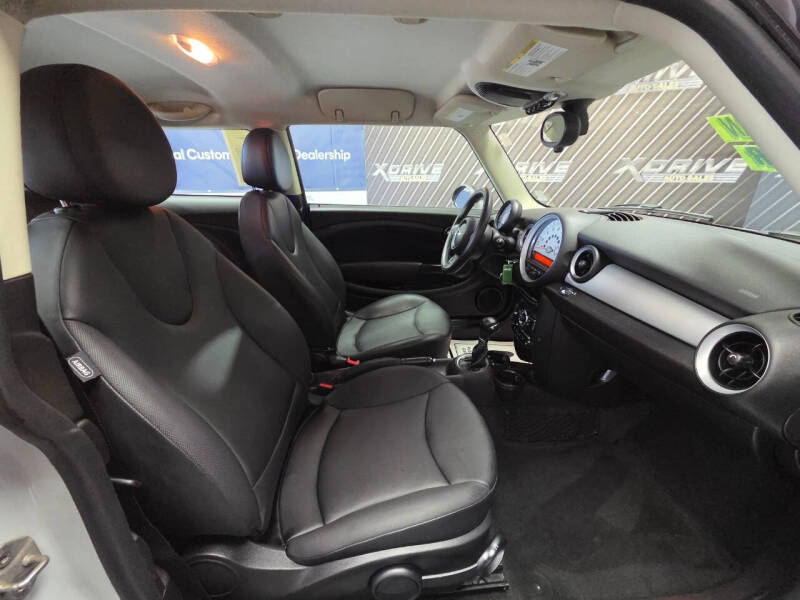 2013 MINI Hardtop Cooper