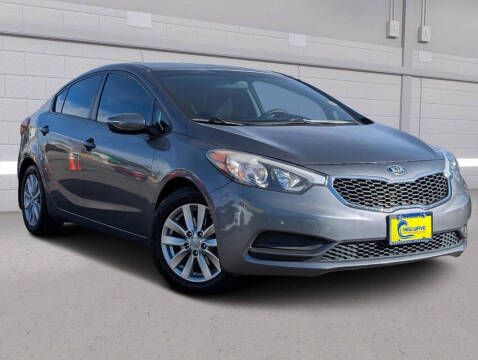 2016 Kia Forte for sale at New Wave Auto Brokers & Sales in Denver CO