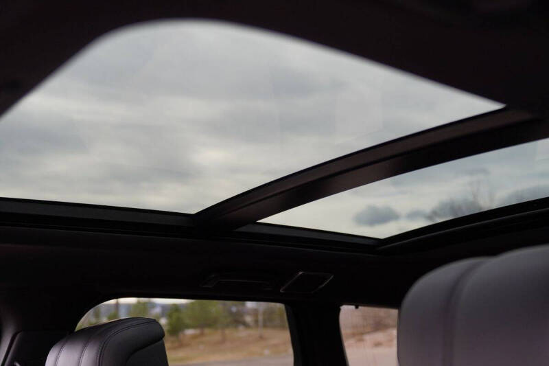 2020 Land Rover Range Rover Sport P400e HSE