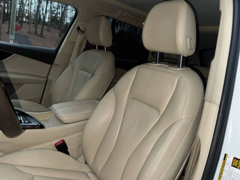 2017 Audi Q7 3.0T quattro Premium