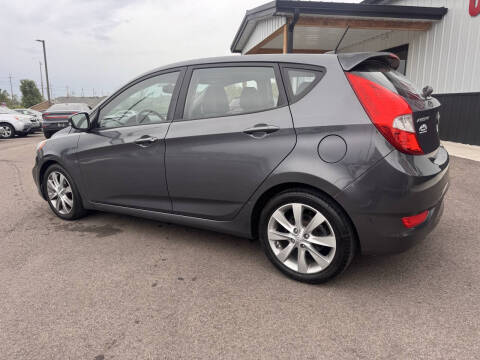 2013 Hyundai Accent SE