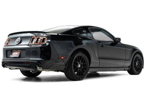 2014 Ford Mustang V6