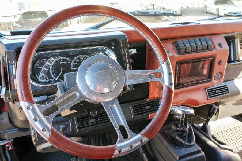 1991 Land Rover Defender