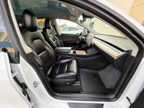 2022 Tesla Model Y Long Range