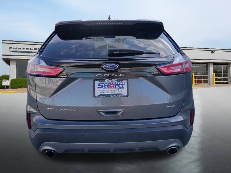 2024 Ford Edge Titanium