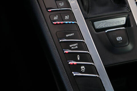 2017 Porsche Macan