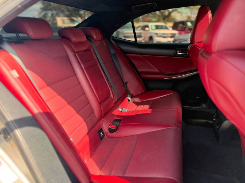 2015 Lexus IS 250 Crafted Line