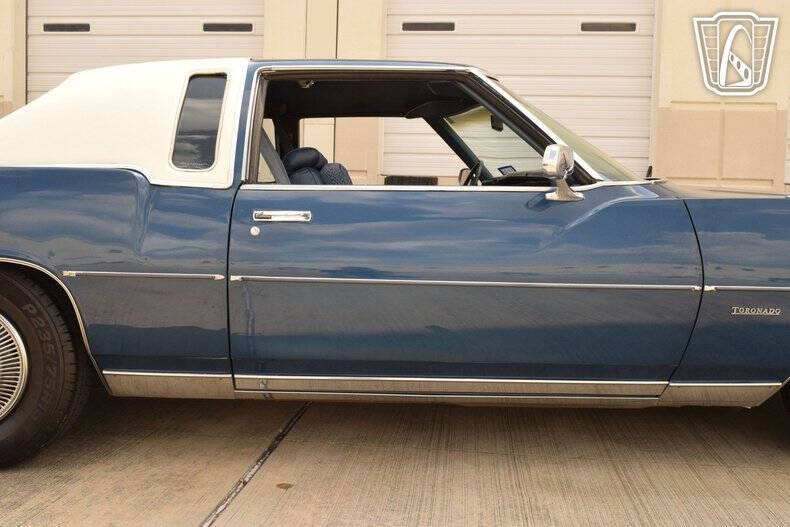 1976 Oldsmobile Toronado
