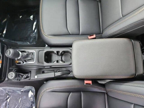 2025 Jeep Gladiator High Tide