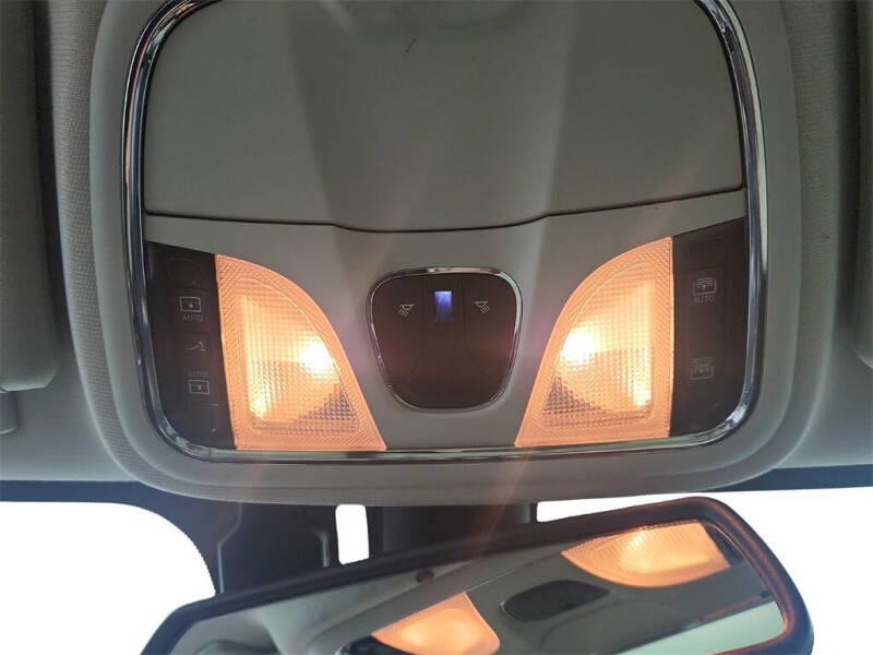 2016 Jeep Cherokee Overland