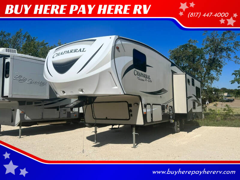2017 Coachmen Chaparral 31RLS for sale at BUY HERE PAY HERE RV in Burleson TX