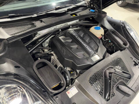 2016 Porsche Macan S