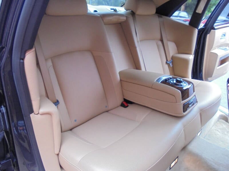 2011 Rolls-Royce Ghost Base photo 11